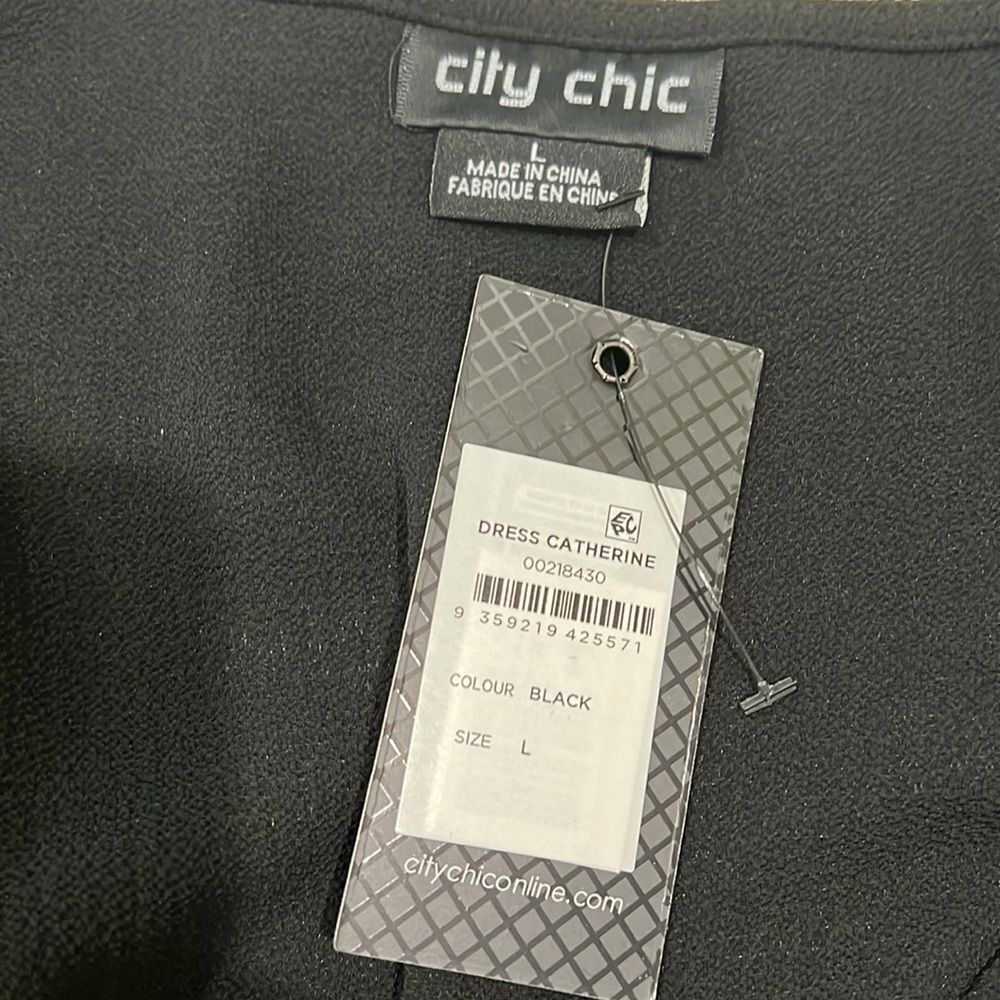 City Chic Catherine Faux Wrap Tiered Dress Tie Waist Flutter Sleeve Black 20 NEW - Picture 9 of 12